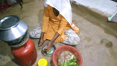 Desi Indian wife cook on sex his wife