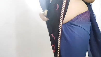 Bhabhi dekh rhi hai bina bra ki saree me kamal
