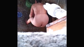 Bhabhi Caught Naked In Bath – Movies