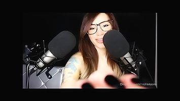 Ellie Alien ASMR Sweet Kiss Sounds Video Leaked – ASMR, OnlyFans
