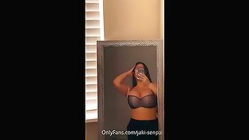 Jaki-Senpai OnlyFans Leaks (4 Videos) 3