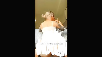 Jen Betty – therealjenbretty OnlyFans Leaks (3 Videos) 3