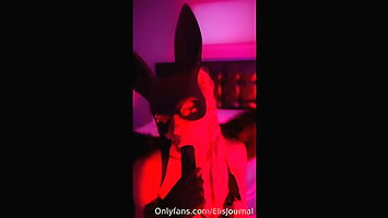 Kristen Hancher Batwoman POV Masturbation Video Leaked – OnlyFans