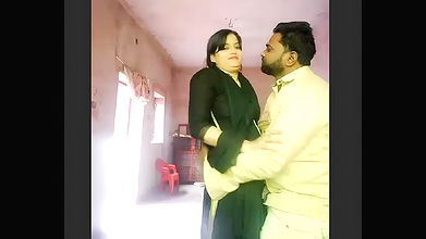 Beautiful bhabhi with lover