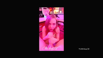 Mia Malkova Sextape Blowjob While Gaming Video Leaked