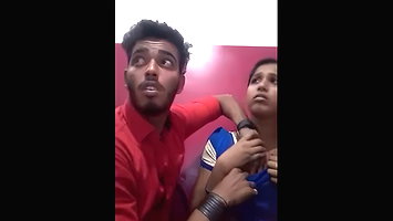 Hot Indian GF Boobs Sucked – Movies