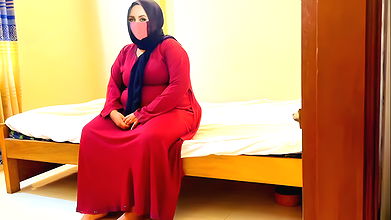 Fucking a Chubby Muslim mother-in-law wearing a red burqa & Hijab