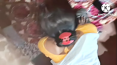chuda apni parosen ko
