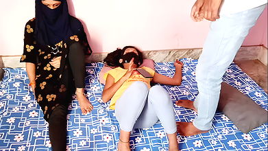 Virgin stepsis fucked with married stepsister in threesome hindi audio