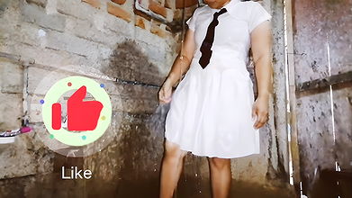 ඉස්කෝලෙ ගිහින් ඇවිත් සුදු ගව්මෙන් නාන වෙලාවෙ බෝඩිමේ අයිය ඇවිත් ගත්තු සුපිරි සැප fuck i