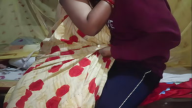 Bhabhi ne Chocolate Lagakar Lund Chusha