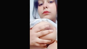 Bigboob Girl Playing With Boobs