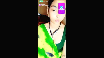 Cute bengali girl hot chamet video