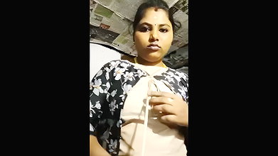 Beautiful and horny bhabhi fingering, 2 clips