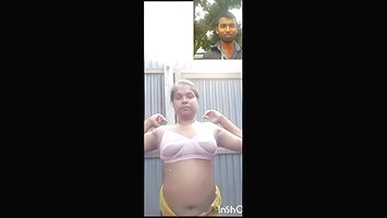 Village Bhabi Showing and Bathing Video For Lover