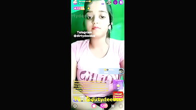 Cute chamet bhabi