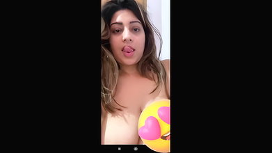 Sexy Fariha