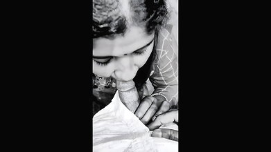 Cheater mallu sucker bhabhi