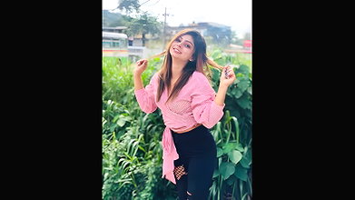 Sl Extremely Beautiful Cute Tiktok & Instagram Influencer Nude Selfie