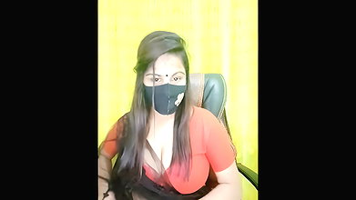Desi girl massage her big boobs in live streaming.