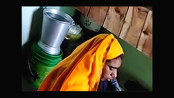 Village bhabhi quickly doggy with devar