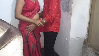 Sundor bhabi ki Gand and chut ek sath Mari  devar ne chupke se