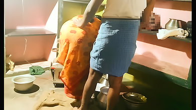 desi – A husband who has sex while his wife is doing housework