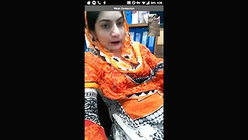 Horny Paki Babe Getting Wild on VC During Night Shift in Office