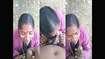 Desi sexy aunty outdoor sucking