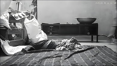 Indian house wife big boobs pressing