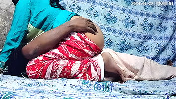 Indian nurse and peasant sex in the park