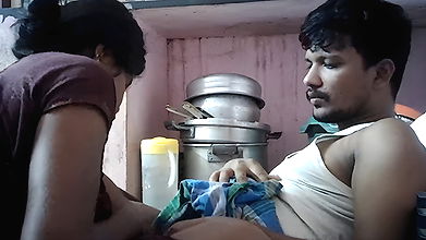 Indian house wife hot kissing ass