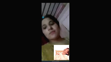 Paki showing big boobs