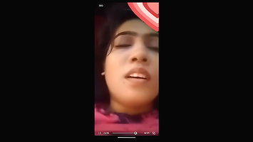 Desi Gf Showing