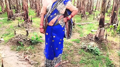 Neighbor Bhabhi Used Dirty Language to Have Fucked