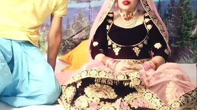 The new wife had sex with the servant  fucked with a servant in hopes of getting a boyfriend