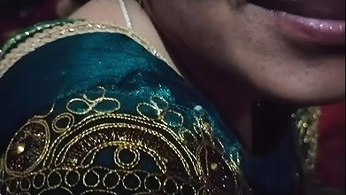 Horny biwi ko lund chahiye