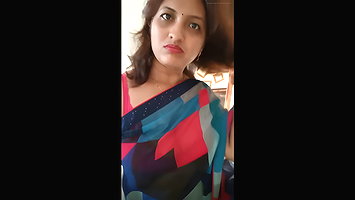 Sexy face bhabi