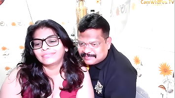 Desi couple cam show 1