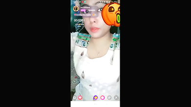 Random chamet girl Cam video – 13