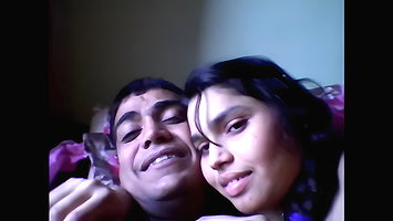 Desi Couple Passionate Kiss – Movies