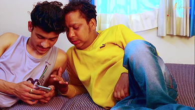 Ghar ki sexy kamwali bai ko do larko ne mil ke chod diya