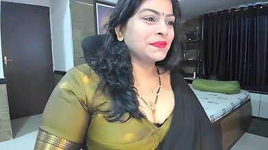 Stripchat-Public Show-c-tarivishu23-2024 01 09 014555