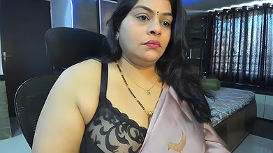 Stripchat-Public Show-c-tarivishu23-2024 02 03 055912