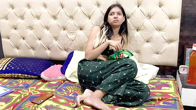 I Fuck My Little Stepsister Hard in The Ass as a Reward For Getting A Good Job