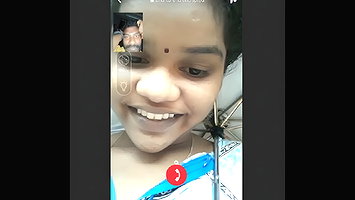 Cute Desi girl Shows Boobs On Vc