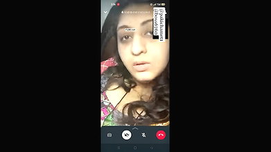 Cute face bhabi