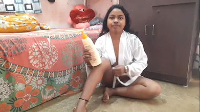 Youtuber “Simple Girl Priti” membership video -5