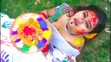 saree video   festival of colours