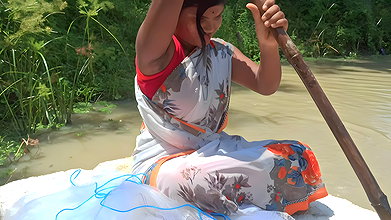 Amazing Village women Floating and Fishing